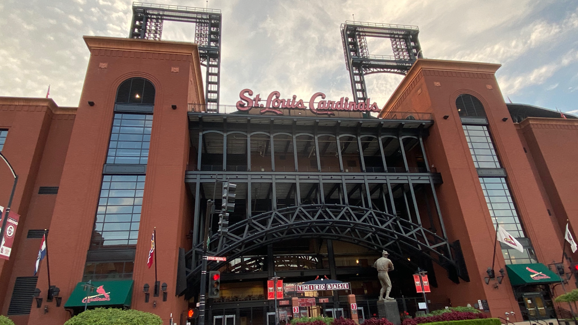 How you can get discounted tickets to upcoming Cardinals games
