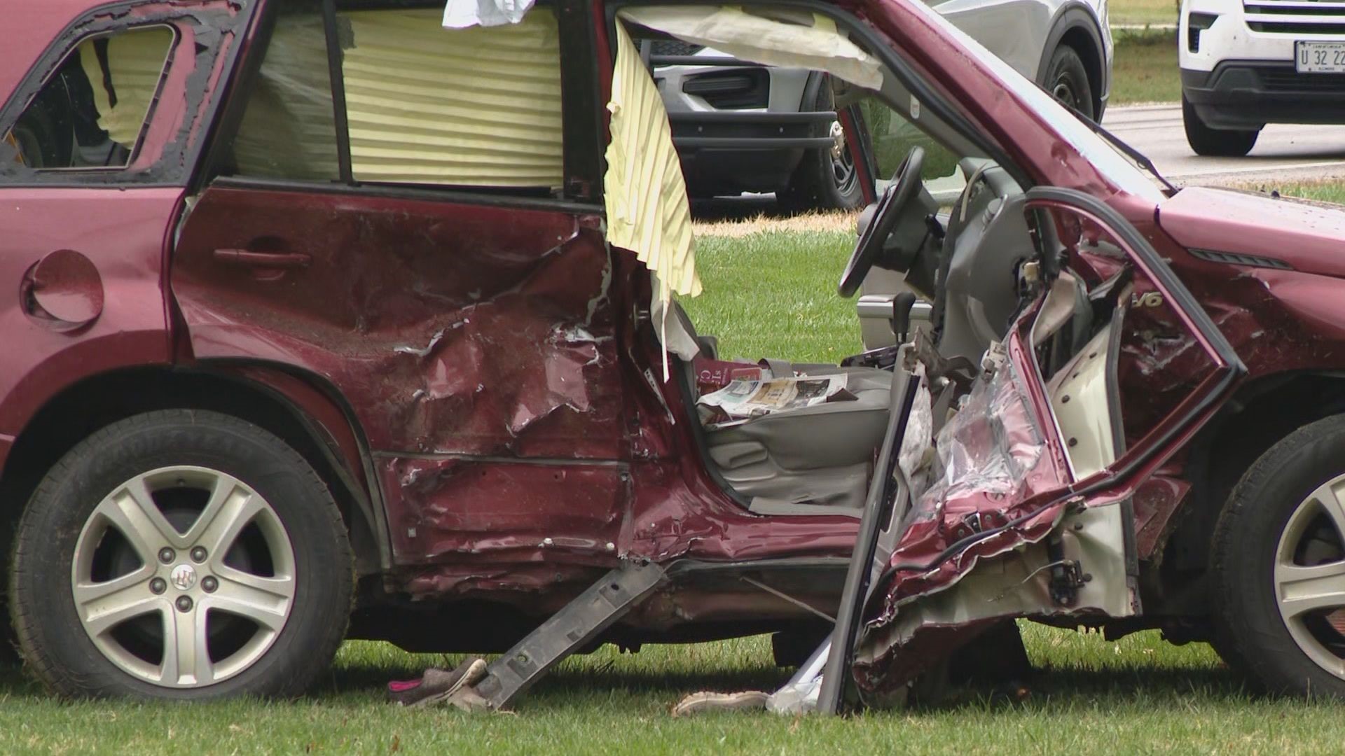 Deadly crash near Triad High School closes Route 40 in Troy | ksdk.com