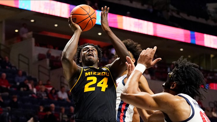 Missouri hits 16 3-pointers in 89-77 win over Ole Miss