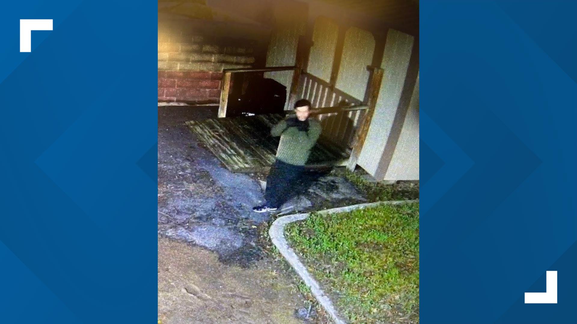 Child found safe after being inside car stolen from gas station | ksdk.com
