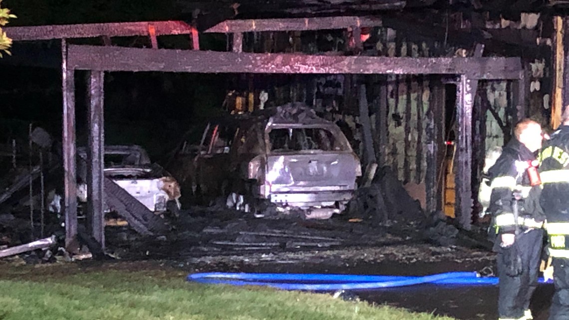 Firefighter injured, family cat dies in Ellisville house fire