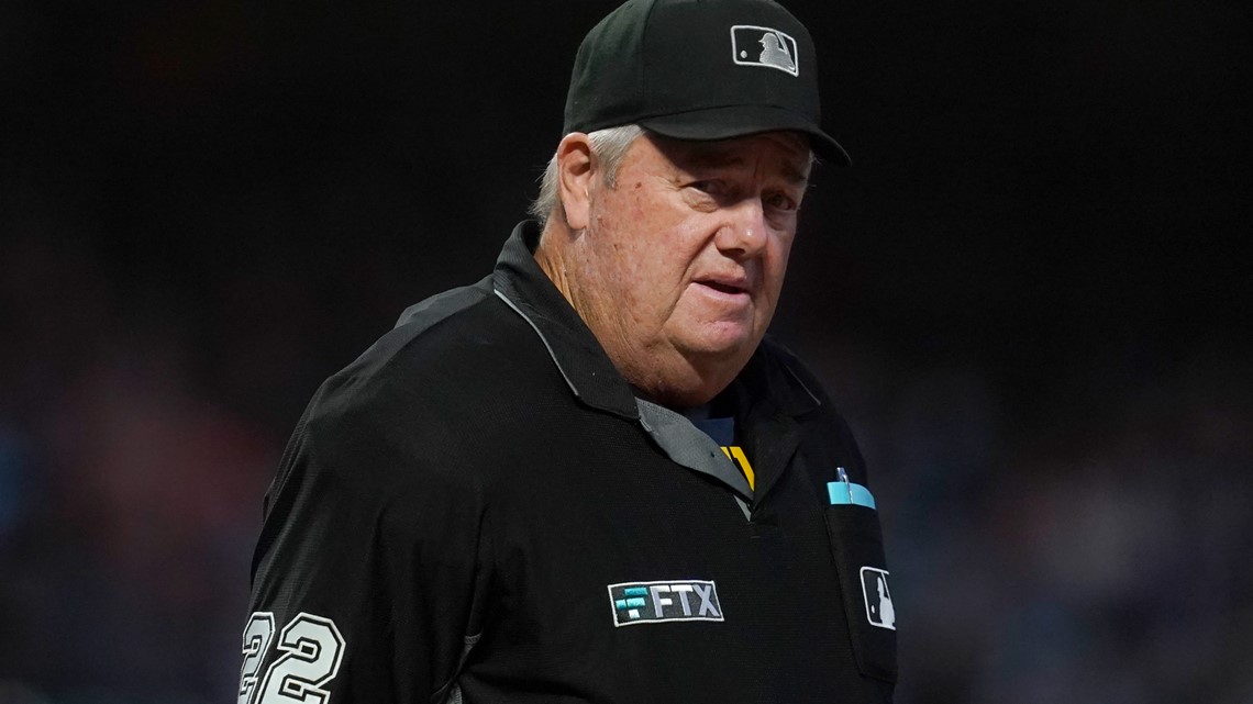 Joe West breaks umpiring record with 5,376th game