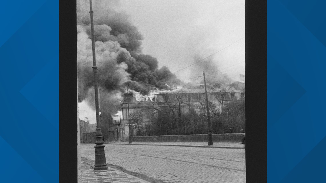 Photographs Of Warsaw Ghetto Recently Found In Family Collection Ksdk Com   F20a0642 99f0 4876 8cbc 7cbbe39b584d 1140x641 