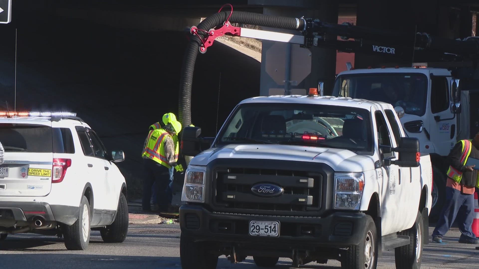 The Missouri Department of Transportation announced Monday that the Bates Street exit ramp from southbound Interstate 55 will be closed. It will be indefinitely.