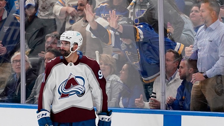 Kadri nets Game 4 hat trick as Avalanche push Blues to the brink of elimination