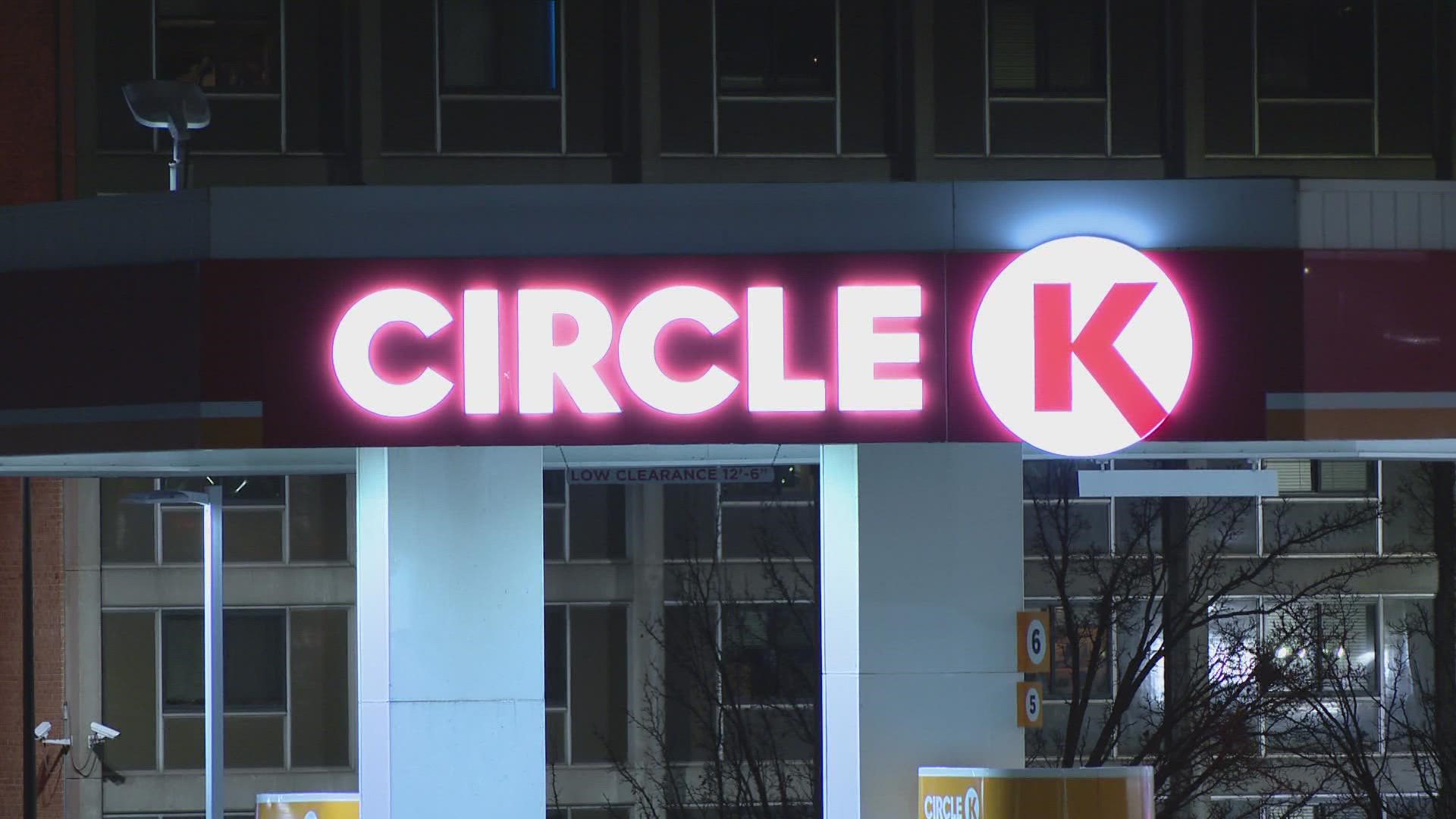 How about 40 cents off a gallon of gas? That’s what Circle K is giving to its customers on Friday at hundreds of stations.