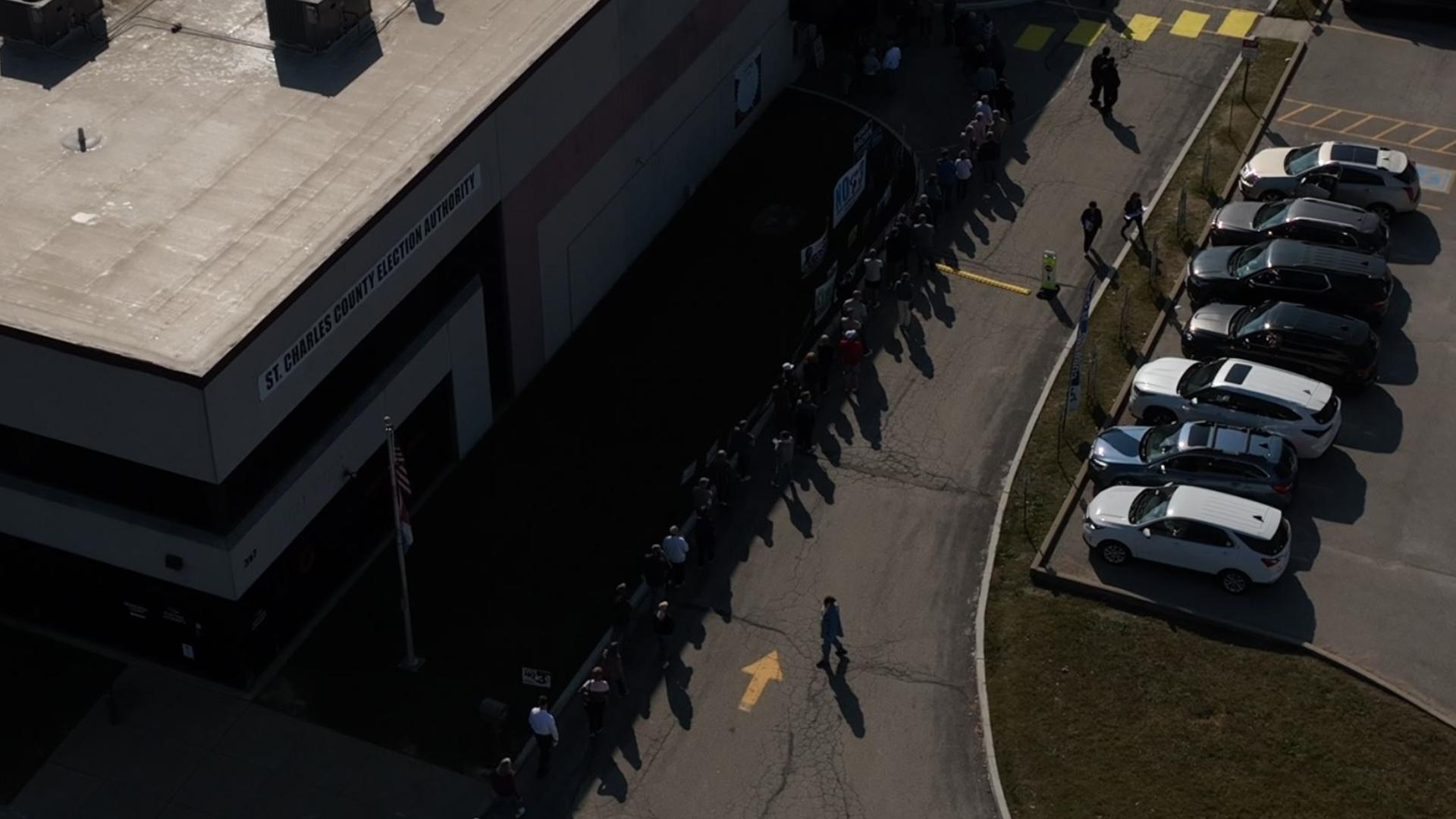 No-excuse absentee voting line in St. Charles County. Cars and people were lining up to vote early in the 2024 Election.