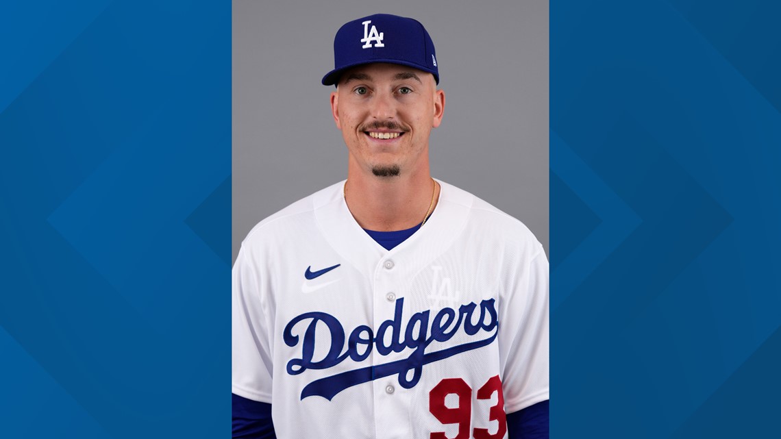 Alton's Hudson gets big-league call, joins Dodgers bullpen