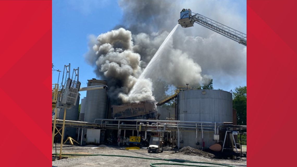 Tank explosion at asphalt business in Hazelwood - Vimarsana News