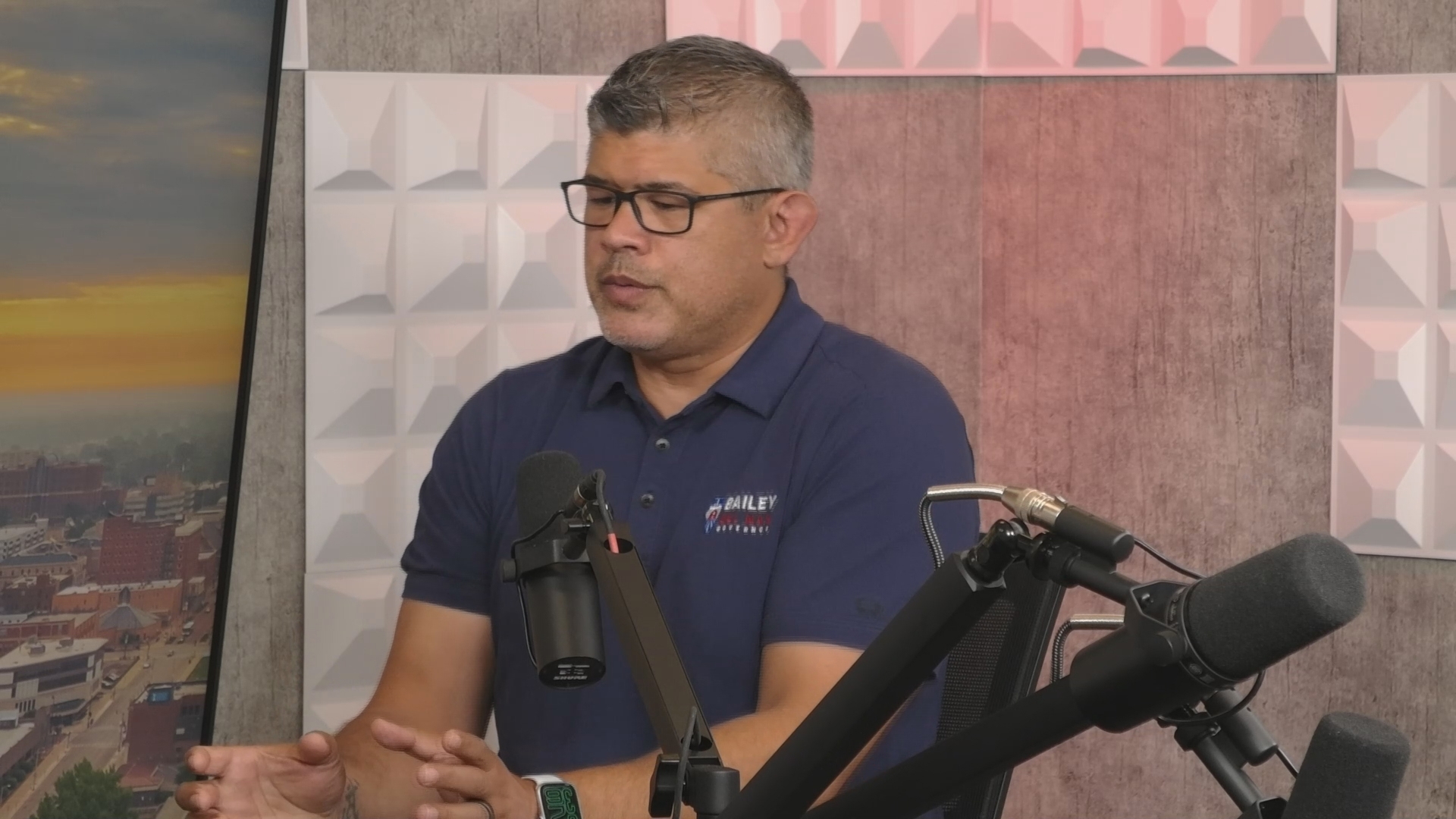 Illinois GOP lieutenant governor candidate defends machine gun video, calls abortion a 'moot issue' in interview with 5 On Your Side