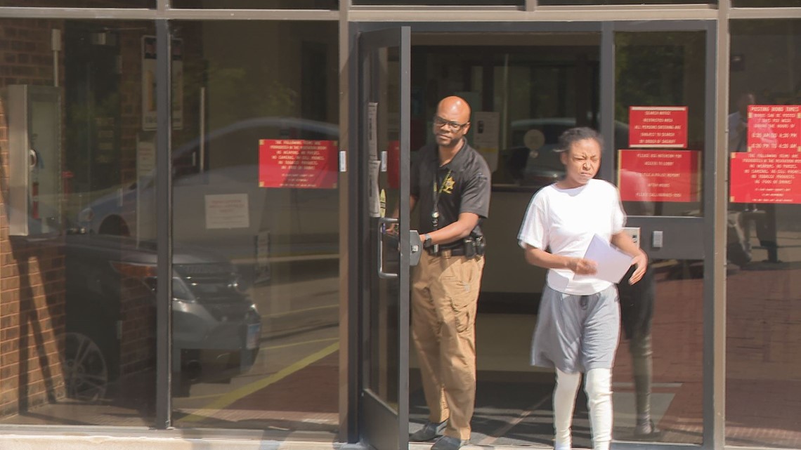 County jails begin releasing defendants after Illinois ends cash bail - Vimarsana News