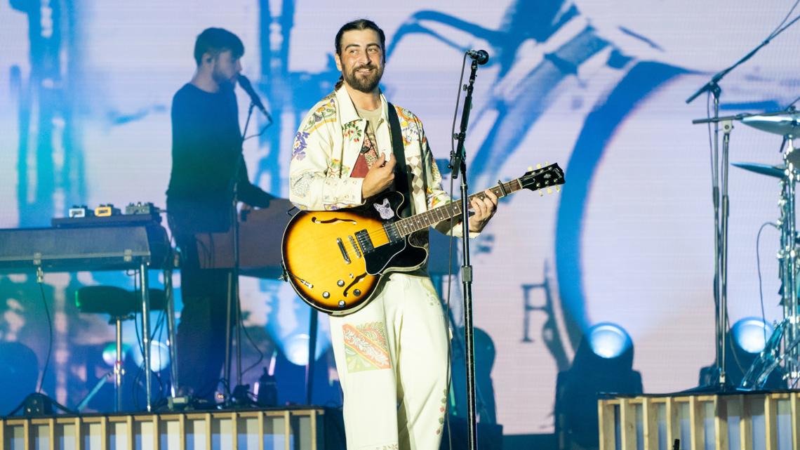 Music star Noah Kahan is bringing tour to Busch Stadium this summer