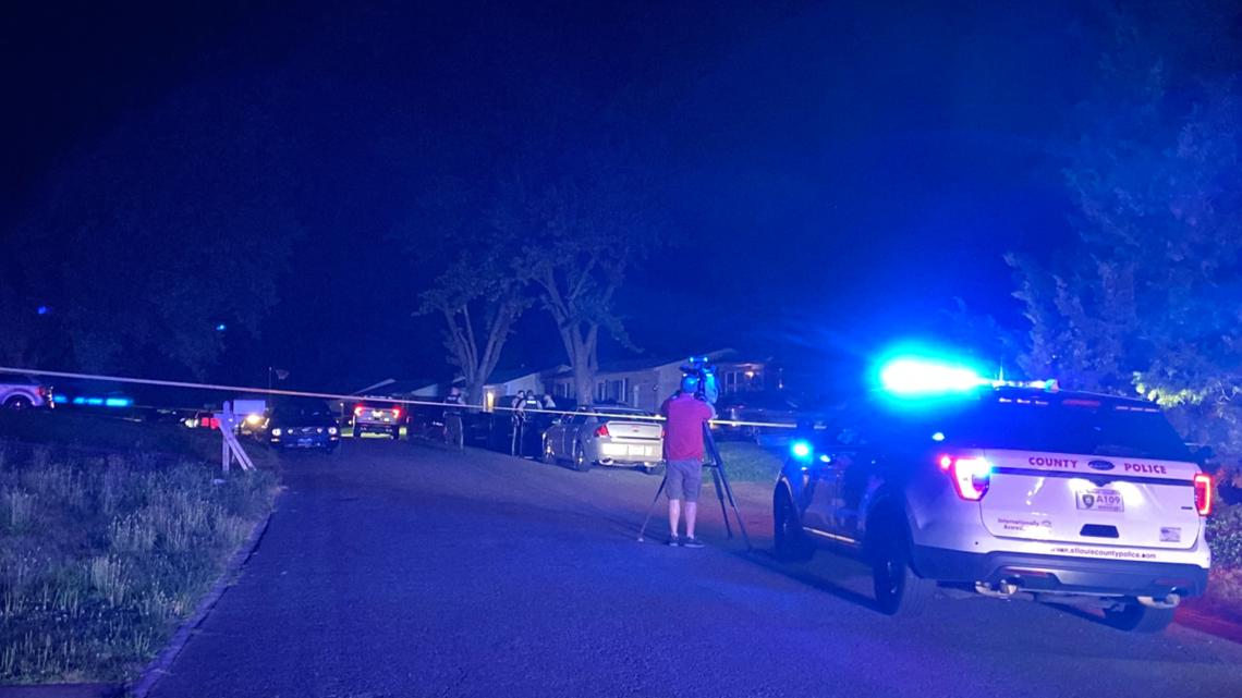 Spanish Lake shooting leaves teen injured | ksdk.com