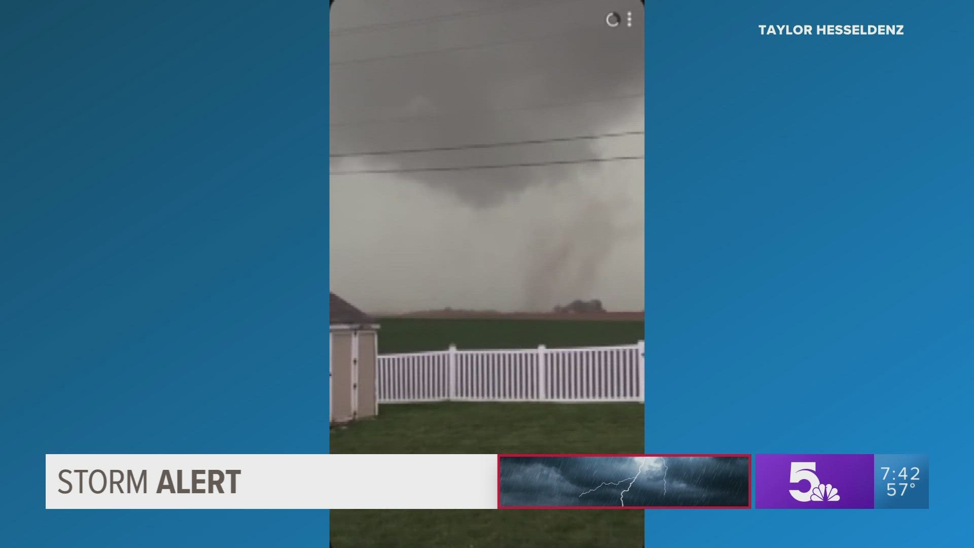 Video appears to confirm a tornado touchdown in Waterloo, Illinois. This was from a viewer in St. Clair County.