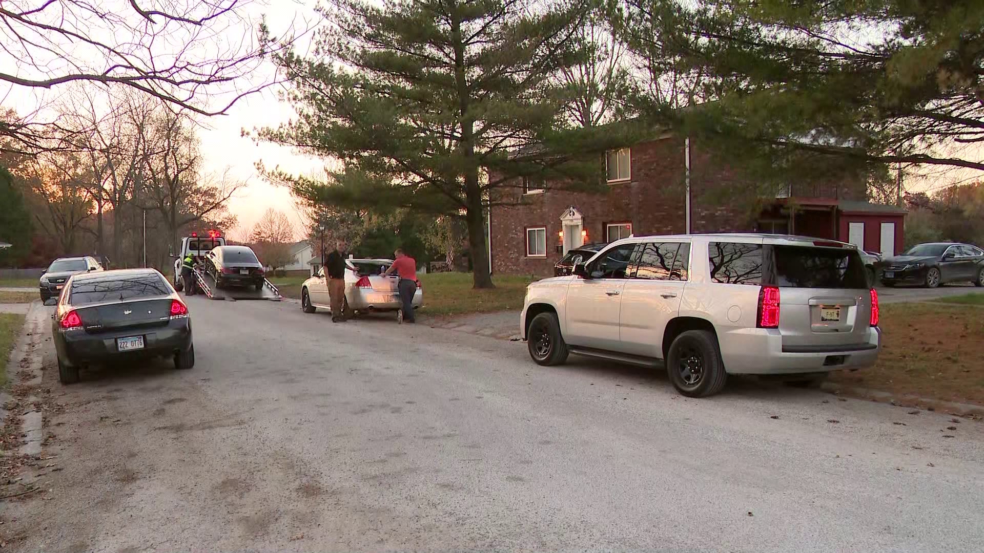 Belleville woman, ex-boyfriend shot after he breaks into her apartment ...