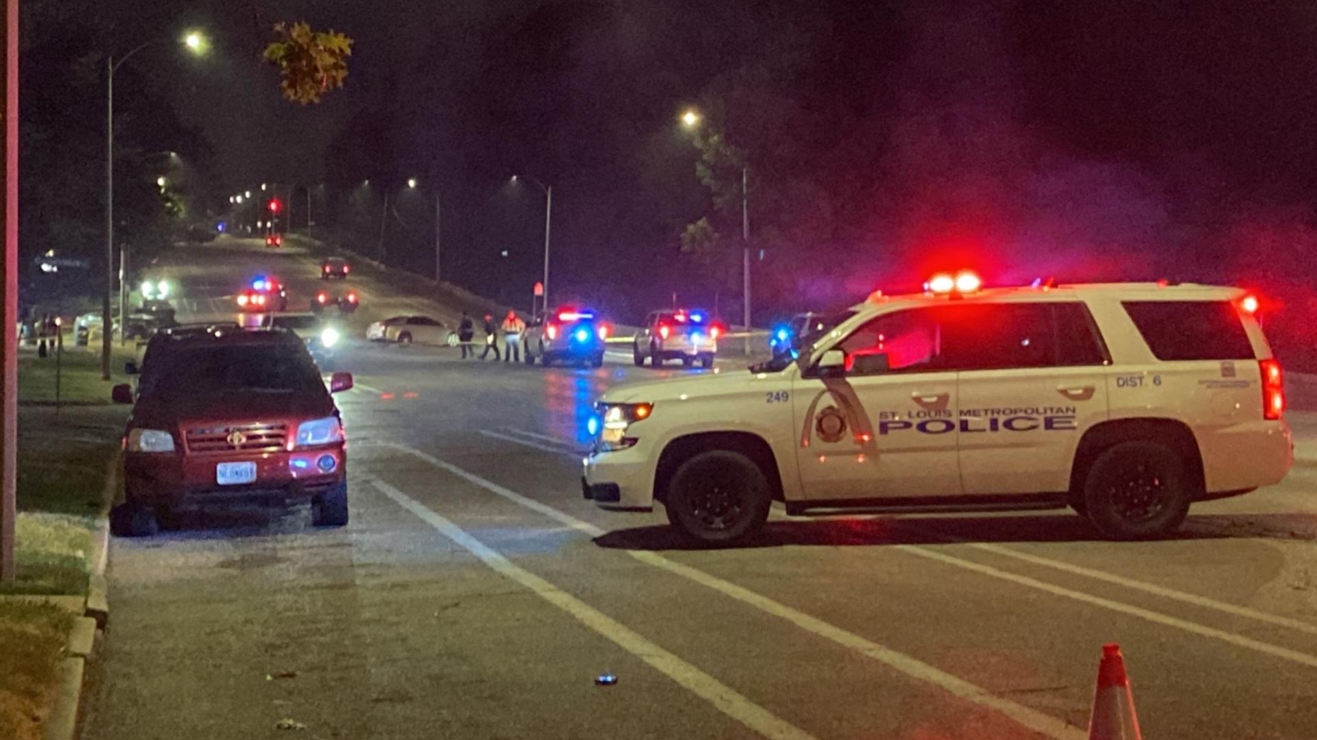 Multi-vehicle crash in north St. Louis leaves 1 dead | ksdk.com