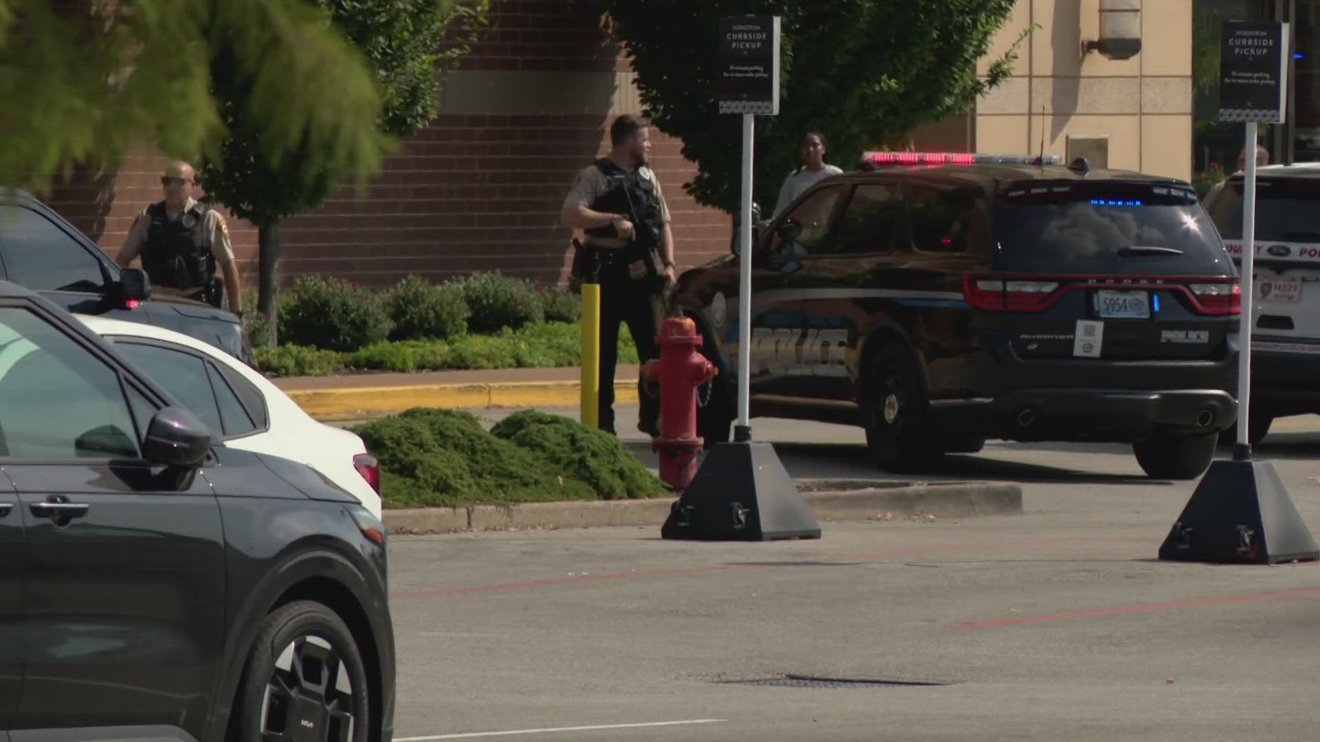 Panic and chaos at West County Center but police say no shots fired ...