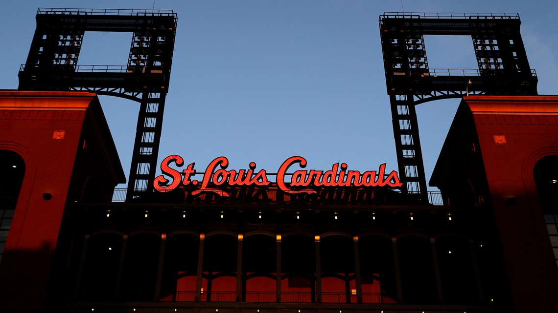 What you need to know about parking at Busch Stadium