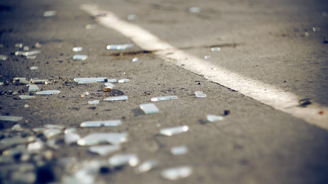 5-car crash leaves 1 dead, 3 injured in north St. Louis County - Vimarsana News