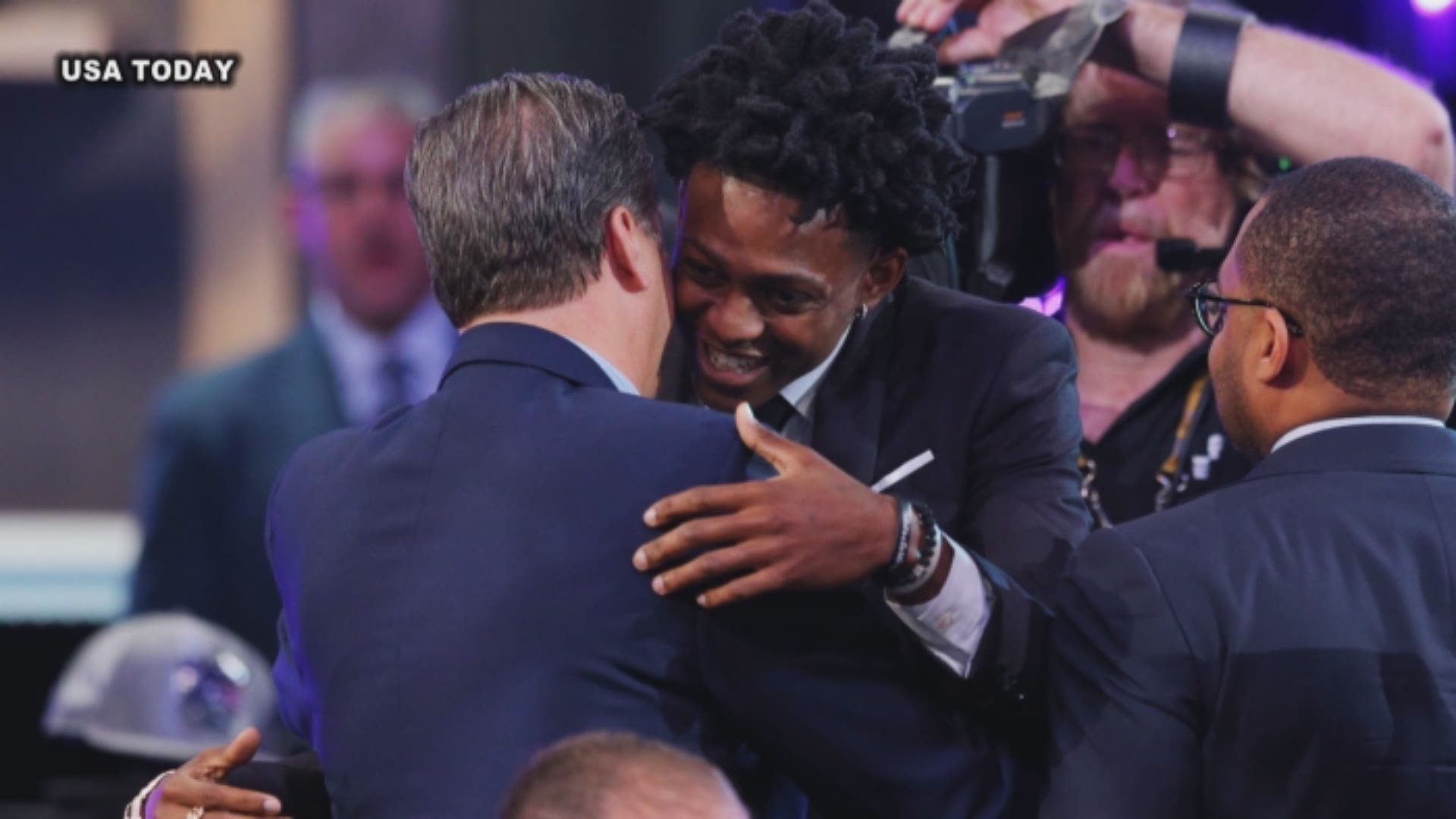 Kentucky point guard De'Aaron Fox, selected by the Kings with the fifth overall pick in the NBA Draft, speaks with the Sacramento media for the first time on Thursday.