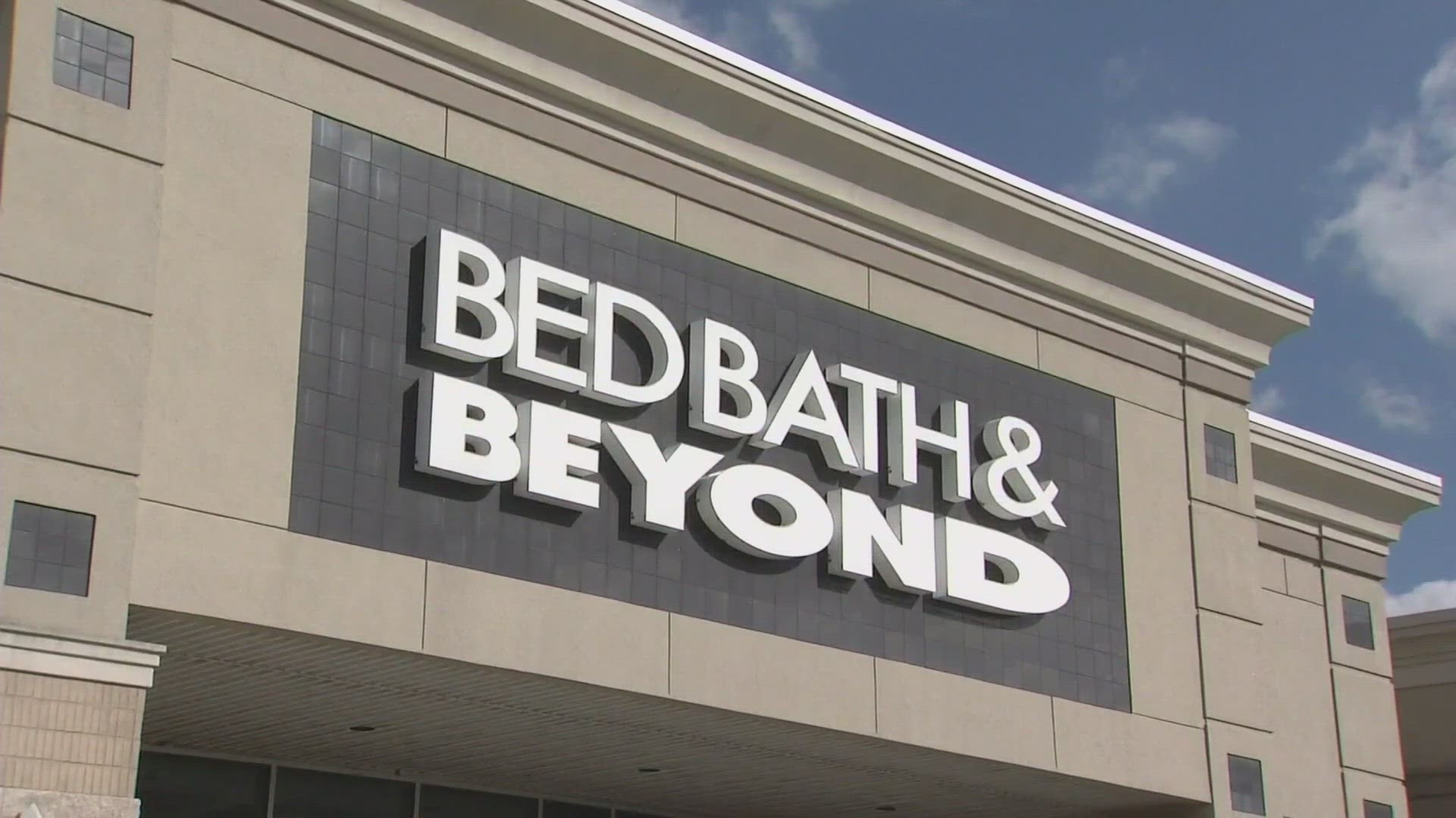 Bed Bath & Beyond store closings: Overstock.com taking over name