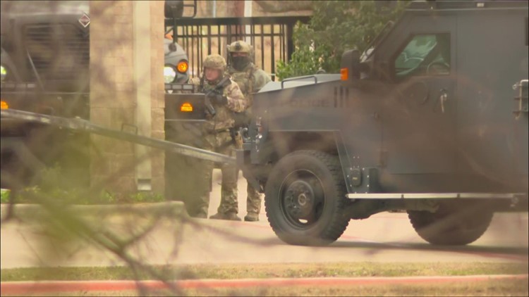 'It didn't look good': How the Colleyville rabbi and 2 other hostages escaped their synagogue