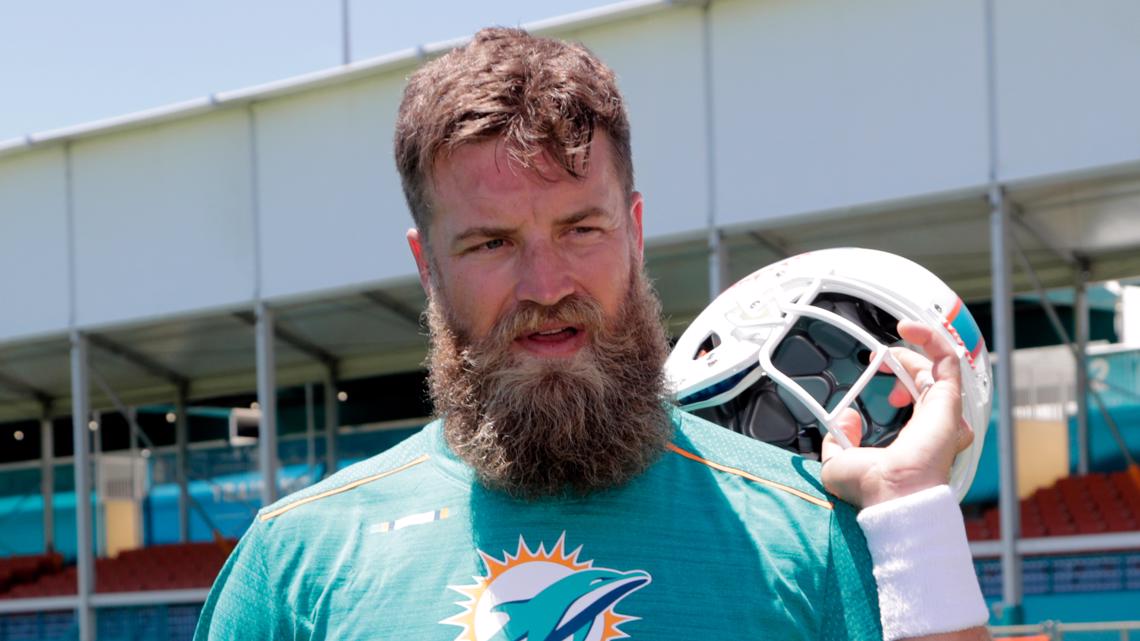 Dolphins QB Ryan Fitzpatrick tests positive for COVID-19 - The San Diego  Union-Tribune