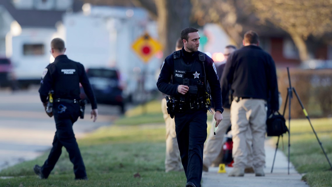 4 people killed and 5 wounded in stabbings in Rockford - Vimarsana News