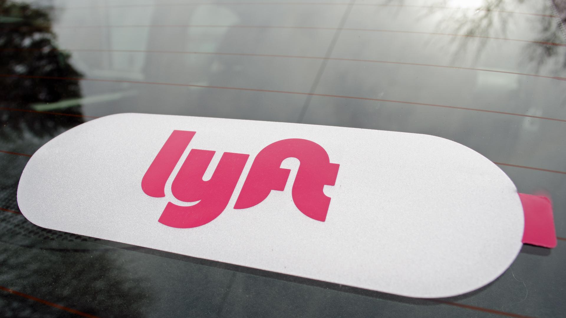 Need a designated driver? Breakthru Beverage Missouri and Jim Beam are partnering up to offer free Lyft rides home.